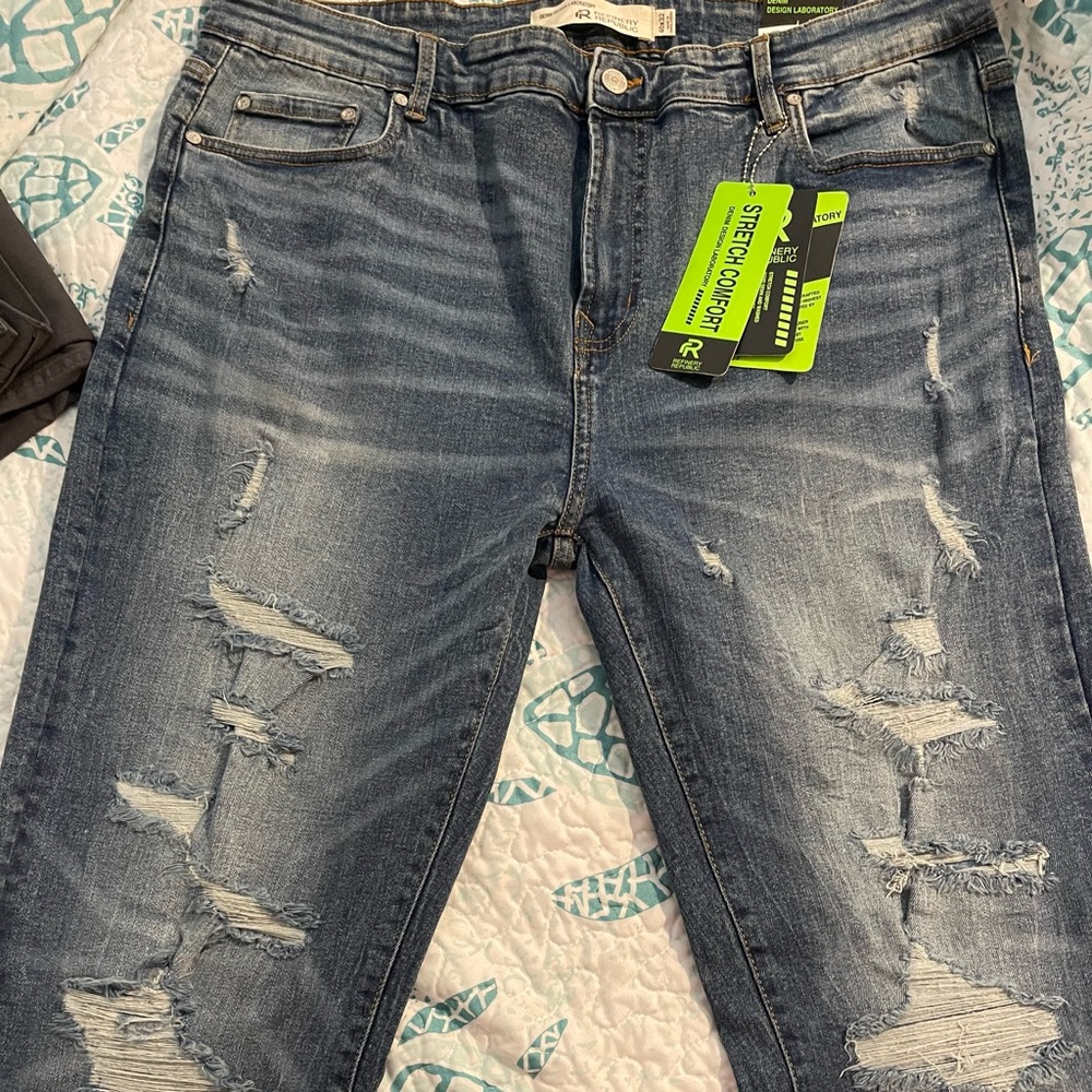 Brand new with tags, Refinery Republic jeans size 40x32